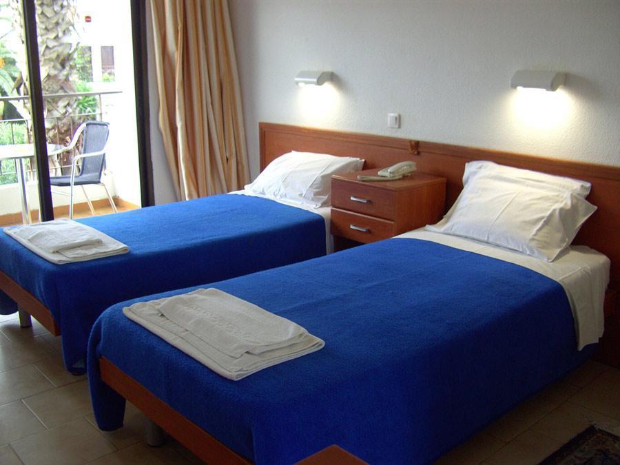 Morfeas Hotel กาวอส ภายนอก รูปภาพ