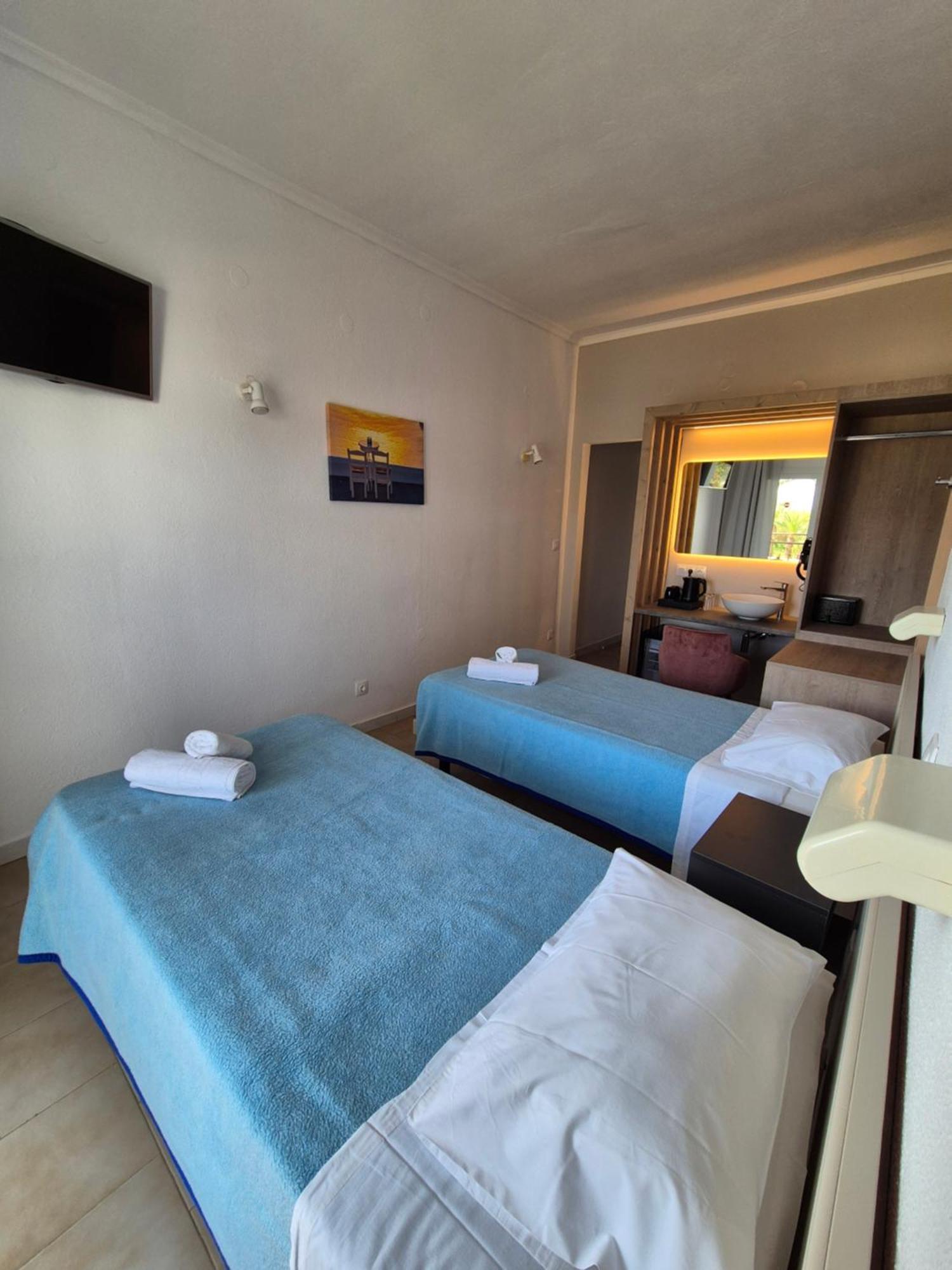 Morfeas Hotel กาวอส ห้อง รูปภาพ