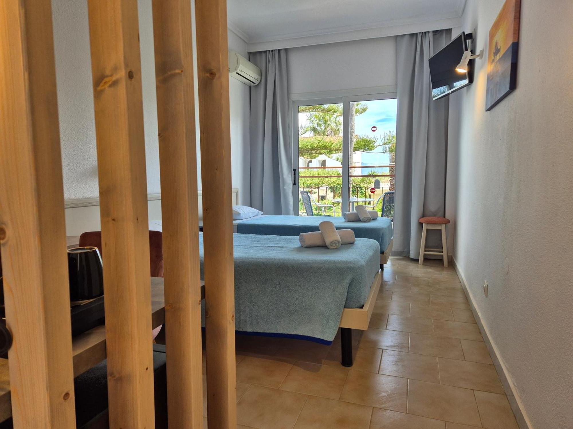 Morfeas Hotel กาวอส ภายนอก รูปภาพ