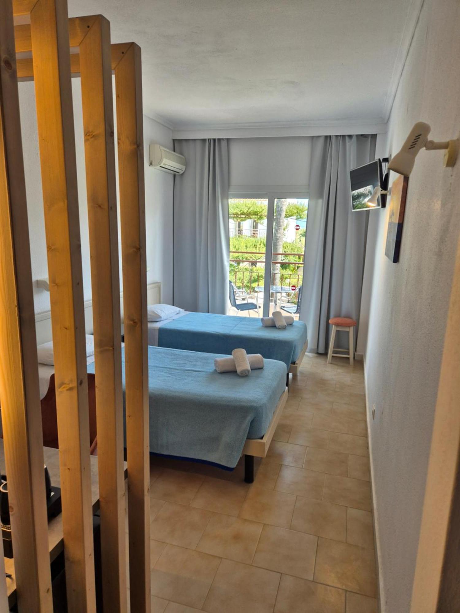 Morfeas Hotel กาวอส ภายนอก รูปภาพ