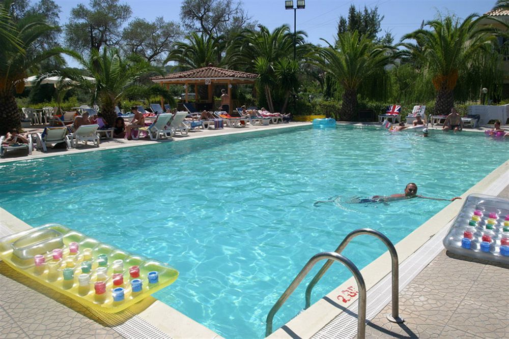 Morfeas Hotel กาวอส ภายนอก รูปภาพ