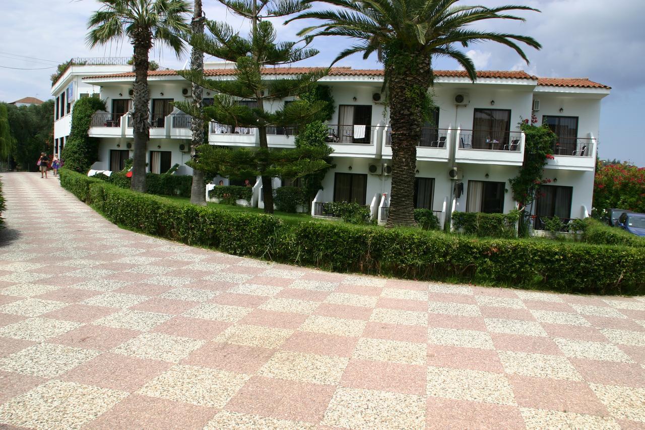 Morfeas Hotel กาวอส ภายนอก รูปภาพ