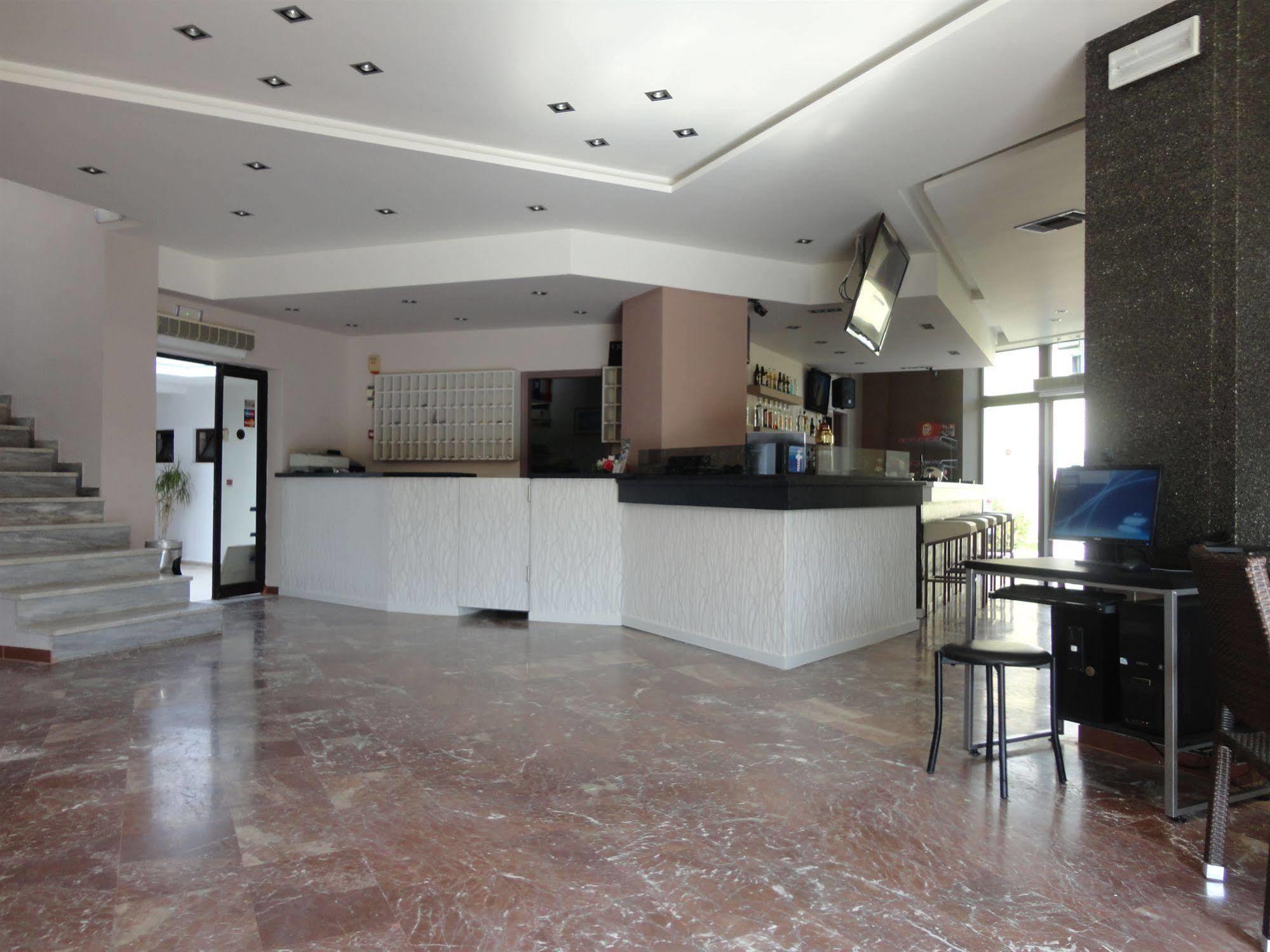 Morfeas Hotel กาวอส ภายนอก รูปภาพ