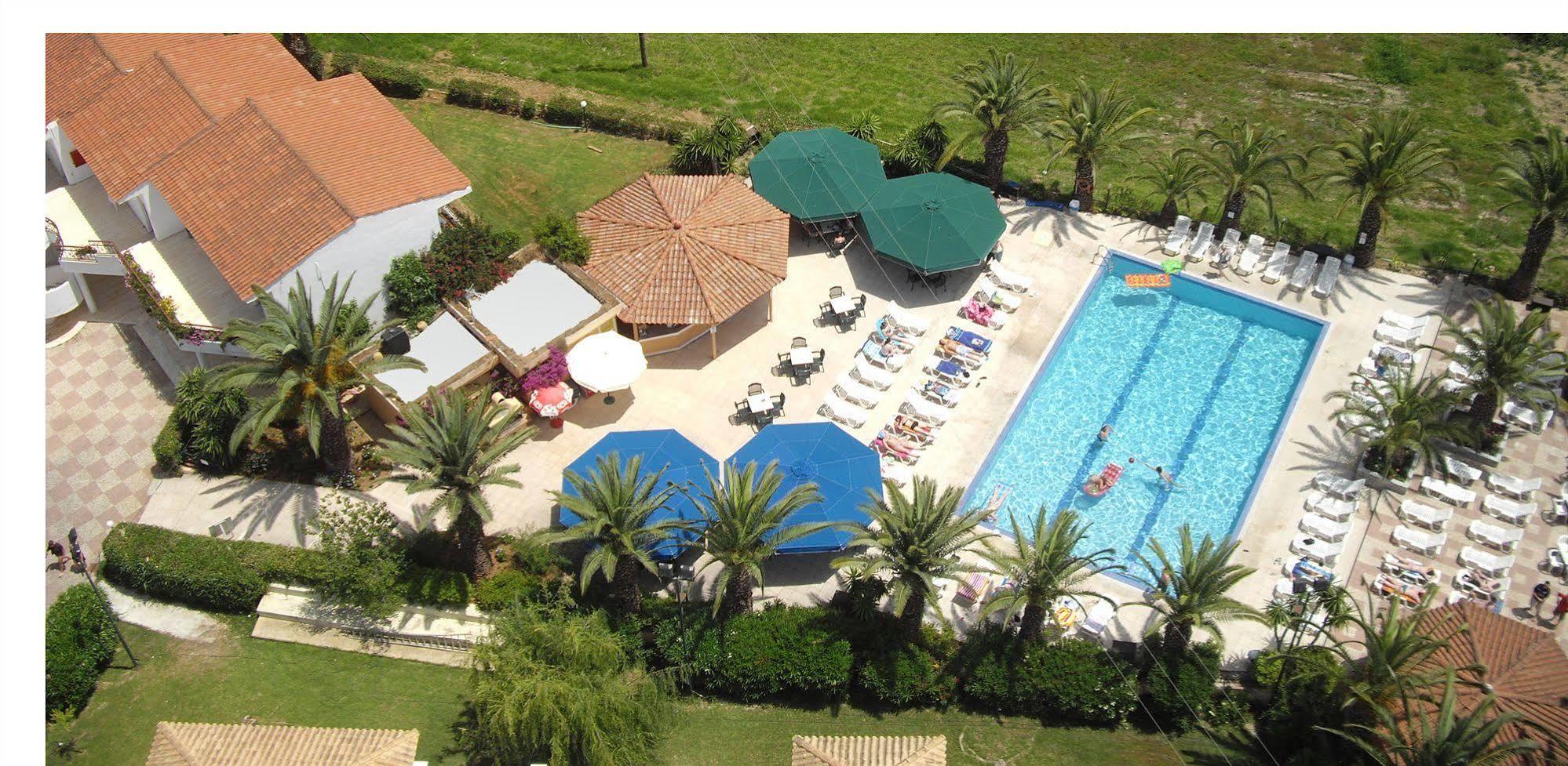 Morfeas Hotel กาวอส ภายนอก รูปภาพ